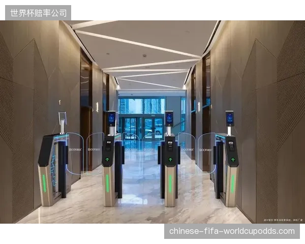 深圳人才公园经由冰峰云端系统改造，闸机与手持终端混合部署，应对复杂入口环境下的快速清分核验